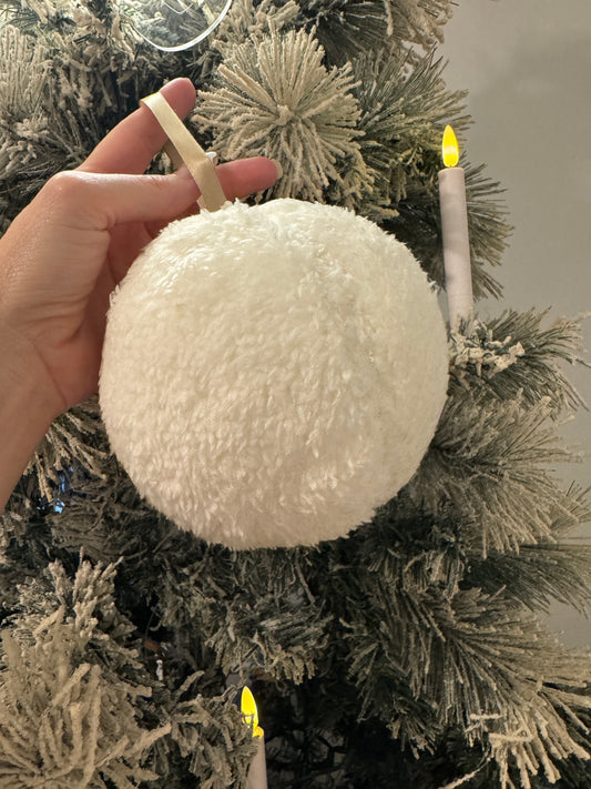 Esferas beige borrego VR / Ivory wool balls VR