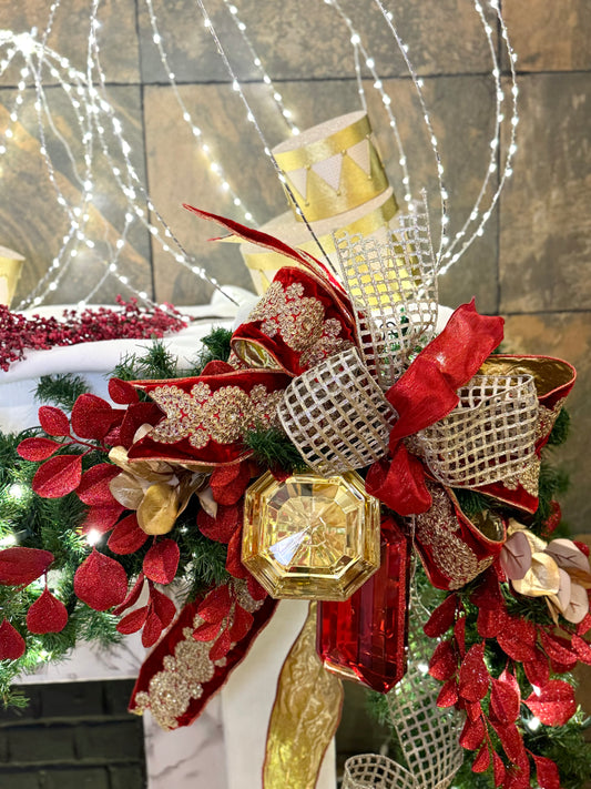 Guirnalda decorada rojo y oro / Decorated garland red and gold