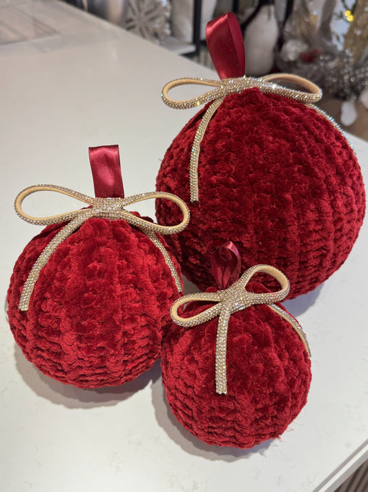 Esferas tejidas vino / Knited burgundy ornaments