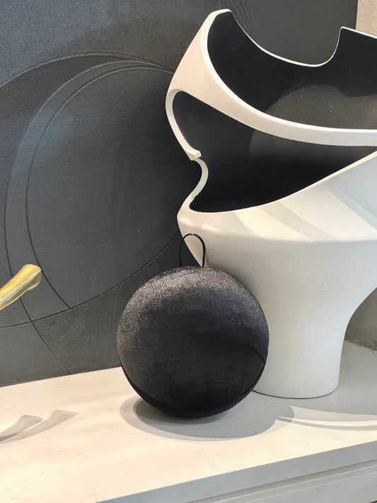 Esferas negras terciopelo VR / Black velvet balls VR