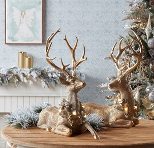 Venados dorados / Gold deers with light