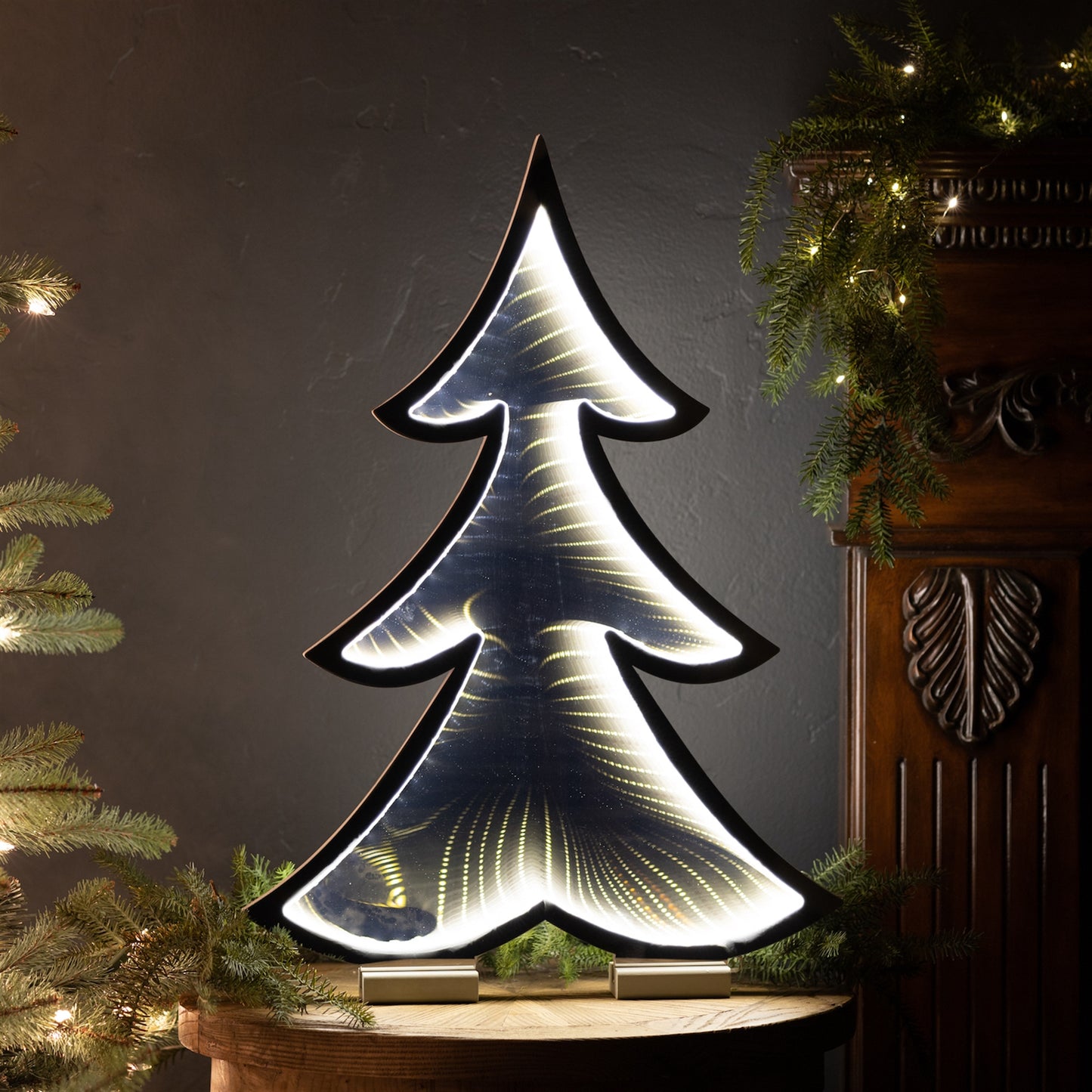 Pino Infinity 62cm / Tree Infinity Light 24.5"H