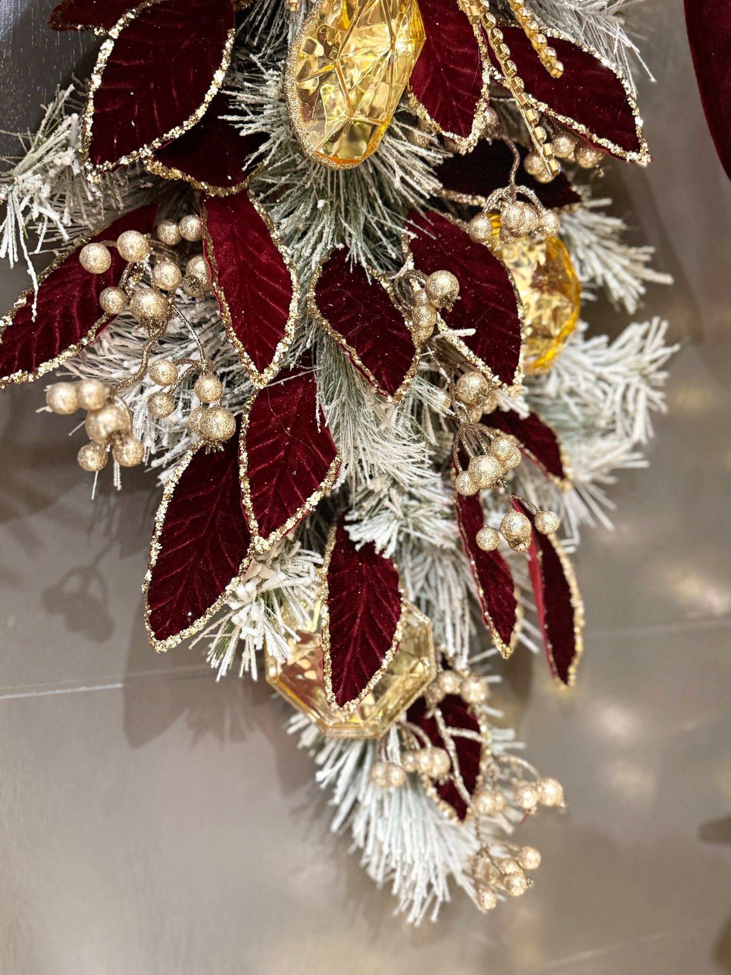 Arreglo decorado vino / Decorated garland