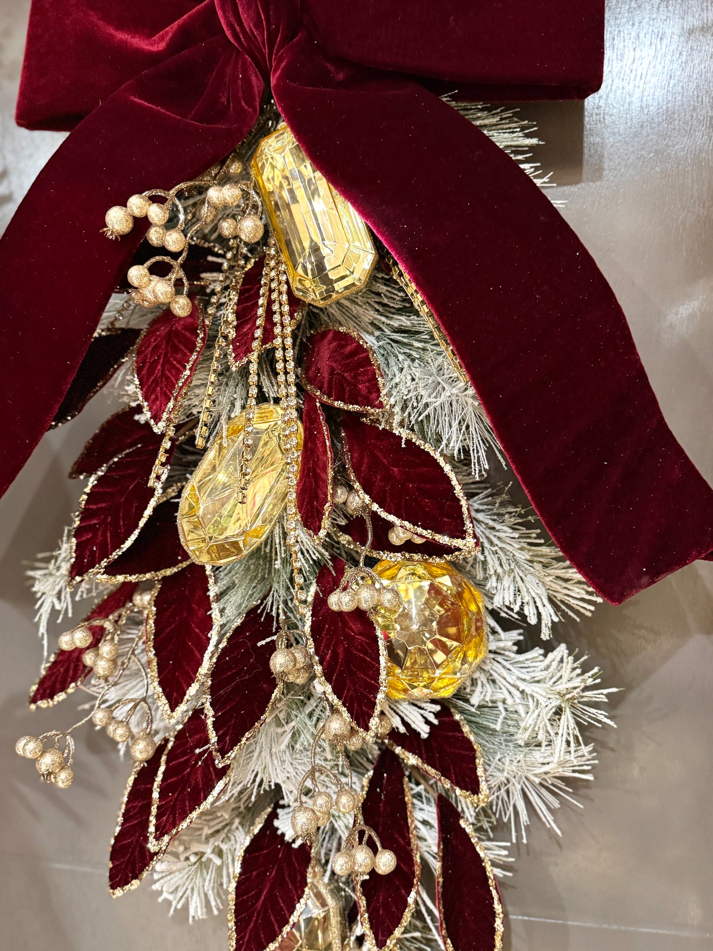 Arreglo decorado vino / Decorated garland