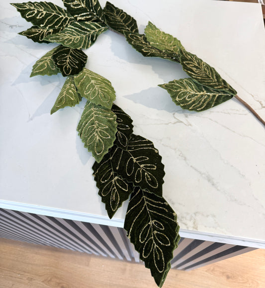 Guirnalda hojas verde olivo / Olive green leaf garland
