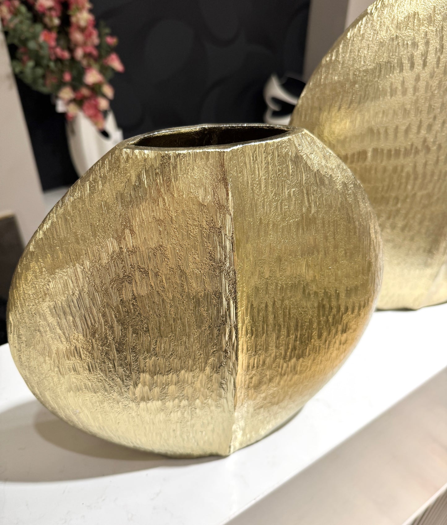 Floreros dorados de metal VR